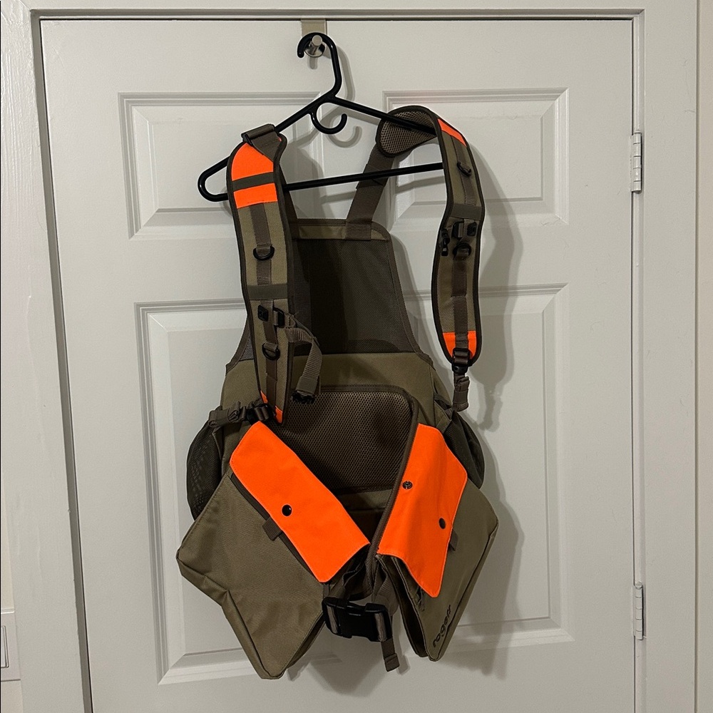 Men's Feild Vest with Orange Blaze